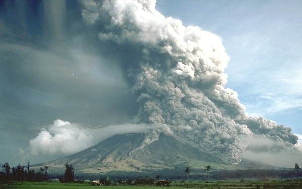 volcanoes occur
