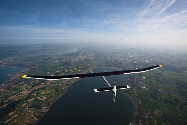 The Solar Impulse: The world's first solar-powered plane designed to circle the globe. (image from http://www.howitworksdaily.com)