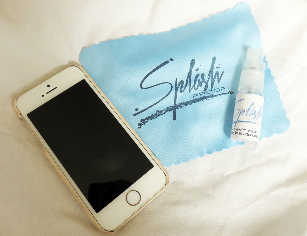 Splash Spray: Can it really waterproof your mobile phone?
