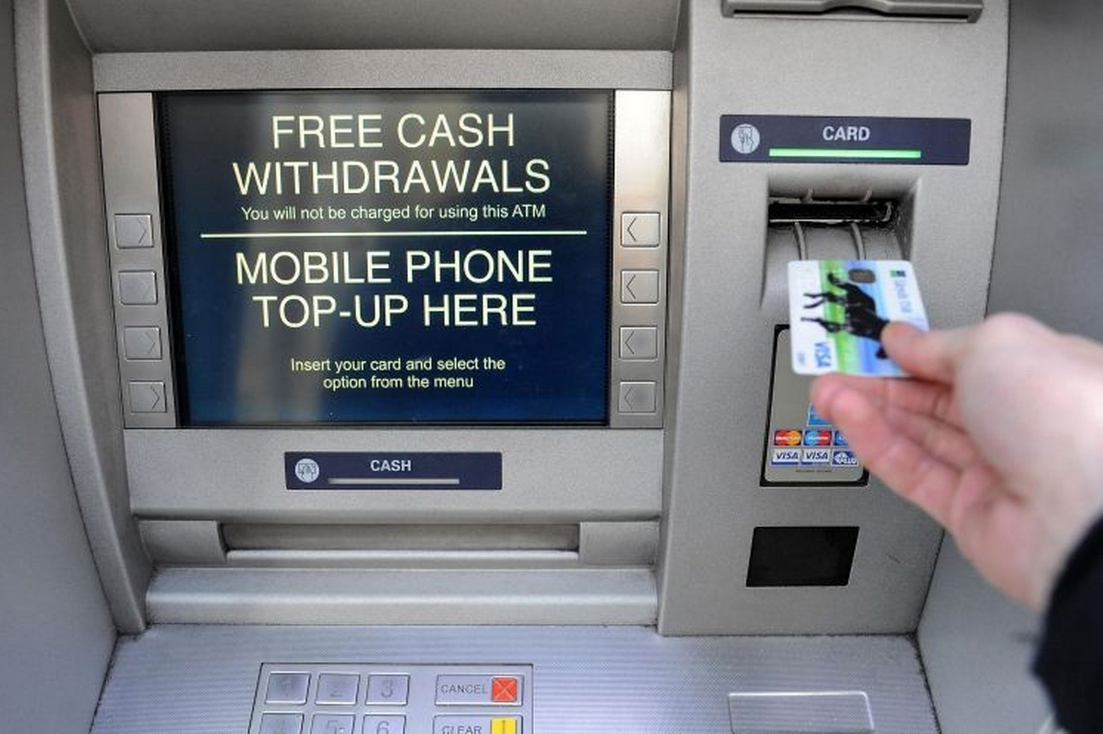 How do cash machines work? - How It Works