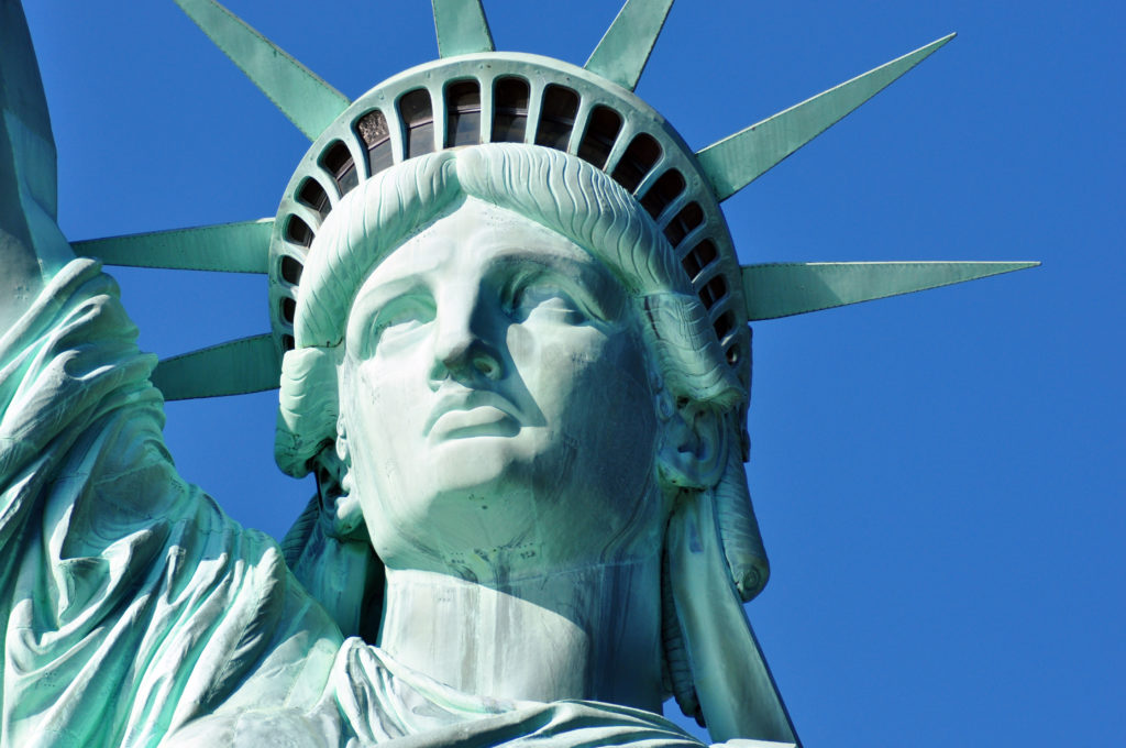 Résultat de recherche d'images pour "statue of liberty"