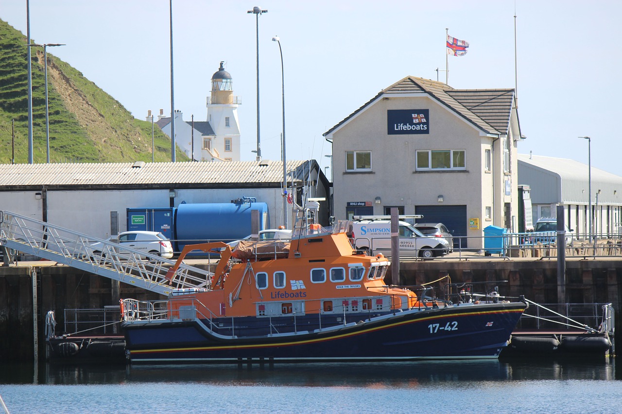 lifeboat photo