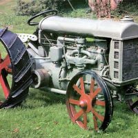 1921-  Ford Motor Company’s ability to mass-produce vehicles means that over 25,000 Fordsons are imported to the Soviet Union alone between 1921-1927. (Image credit: newhollandag)
